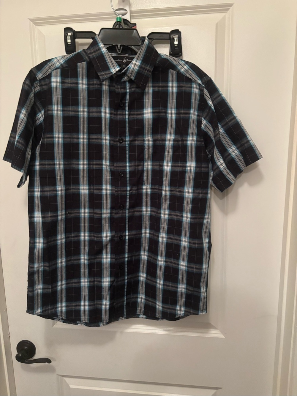 Beverly Hills Polo Club Plaid Button-Up Shirt Men’s Medium Black Blue Short Slee